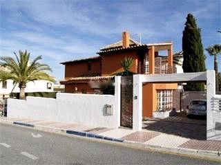 Semi-Detached House in San Pedro de Alcántara