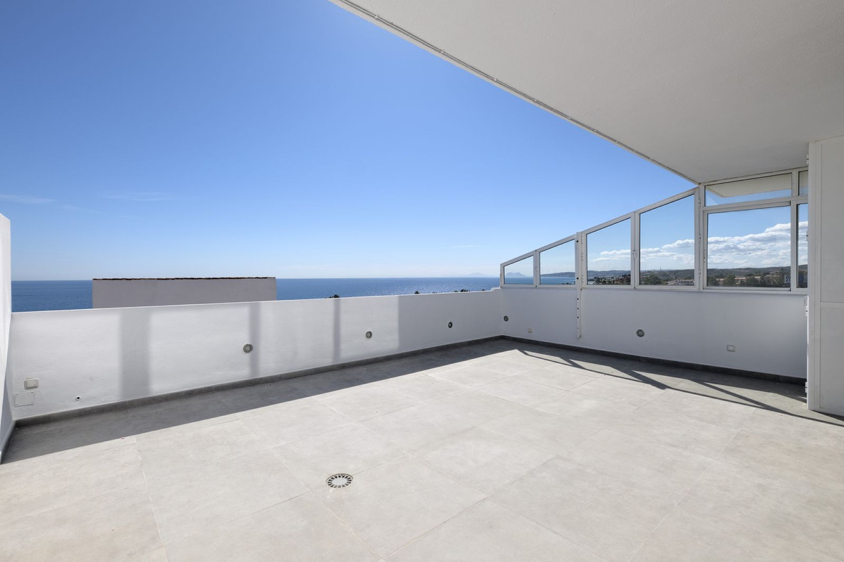 Penthouse in Estepona