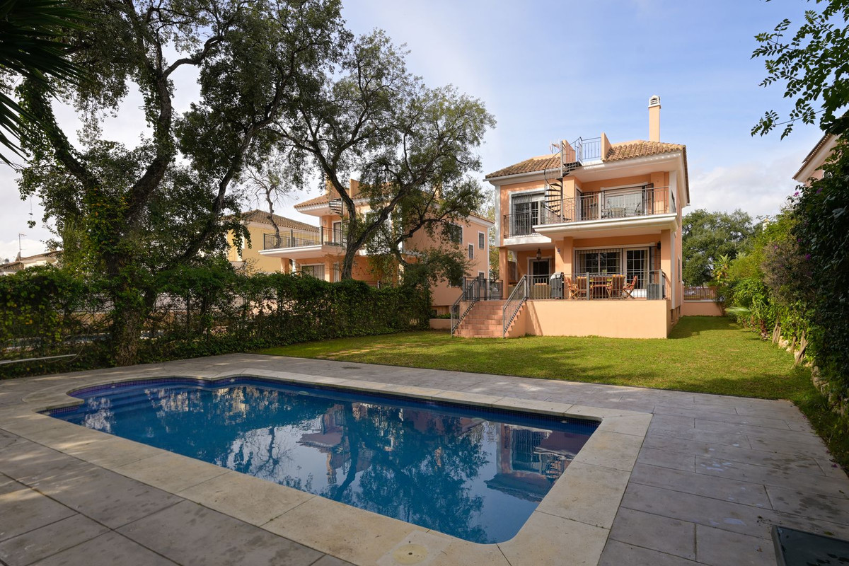 Villa - Detached in El Rosario