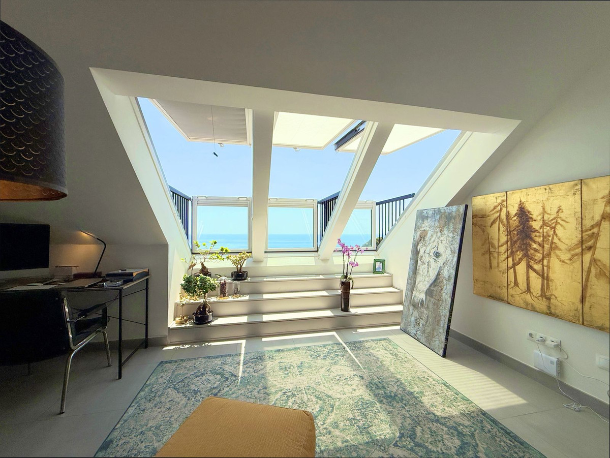 Penthouse in La Duquesa